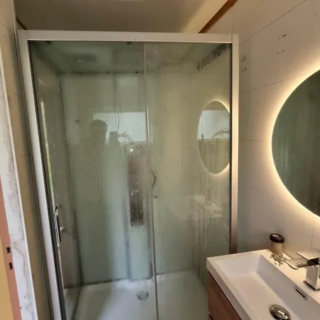 Hostel Self Catering 3km From Finnsnes And *